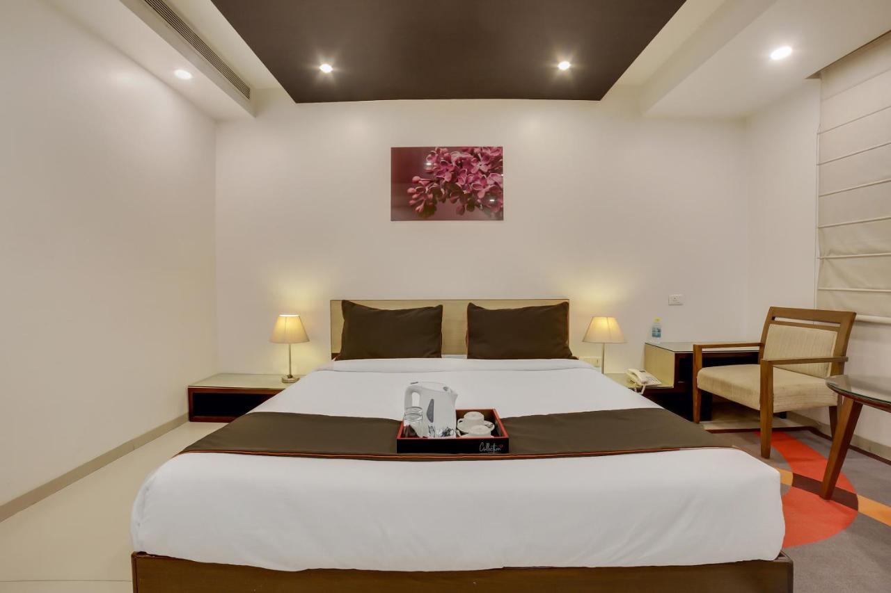 Townhouse Oak Safdarjung Hotel New Delhi Exterior photo
